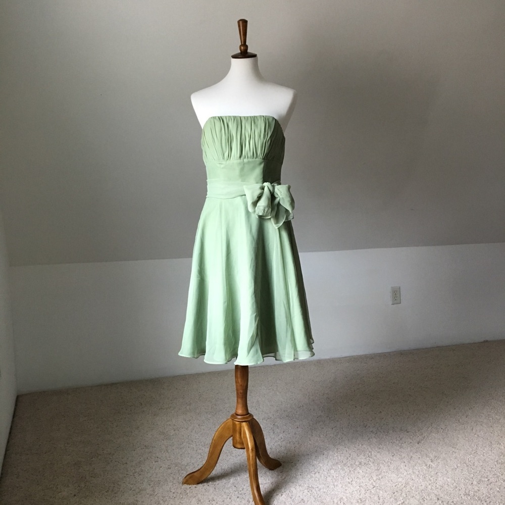 Strapless Formal Full Skirt Swing Sweetheart Dress - Picture 7 of 7